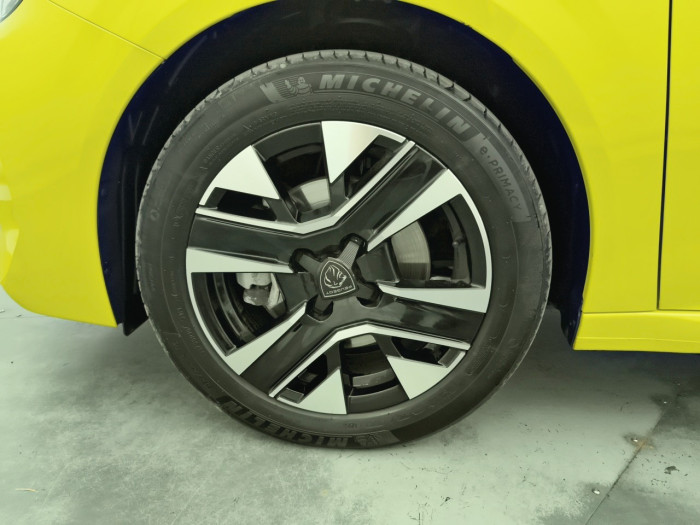 Peugeot 208 PureTech 100 S&S BVM6 Allure