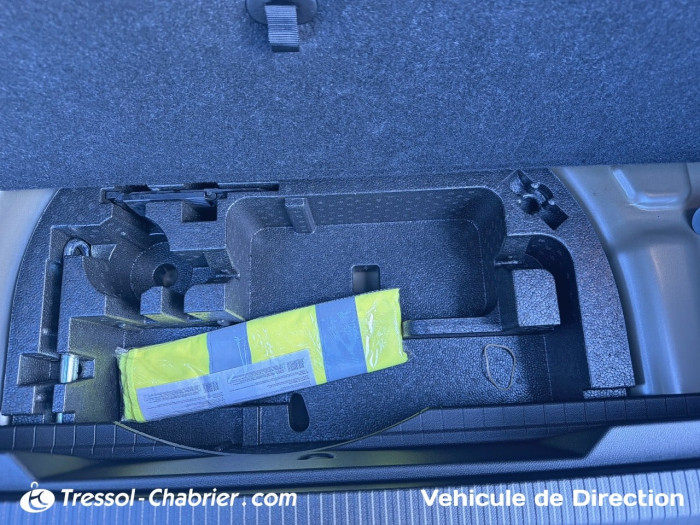 Peugeot 2008 ELECTRIQUE Nouveau 156 ch 54 kWh Style
