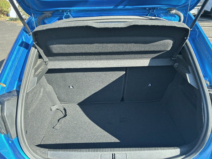 Peugeot 208 BlueHDi 100 S&S BVM6 Allure