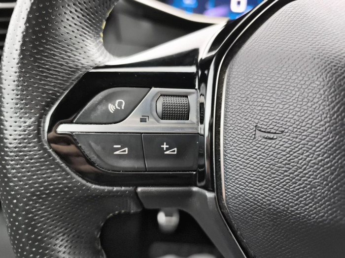 Peugeot 2008 PureTech 130 S&S BVM6 GT Line