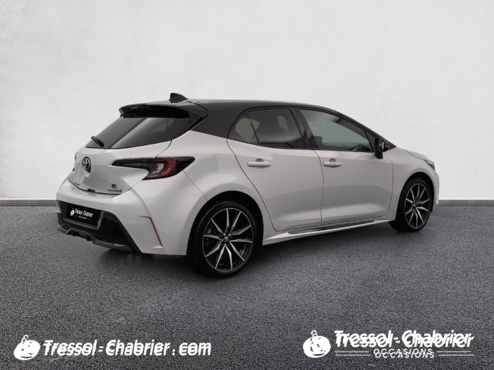 Toyota COROLLA HYBRIDE 196ch GR Sport
