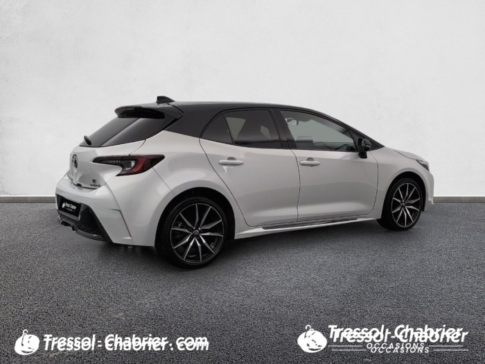 Toyota COROLLA HYBRIDE 196ch GR Sport