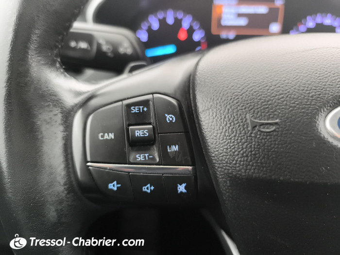 Ford Focus 1.0 EcoBoost 125 S&S BVA8 Titanium
