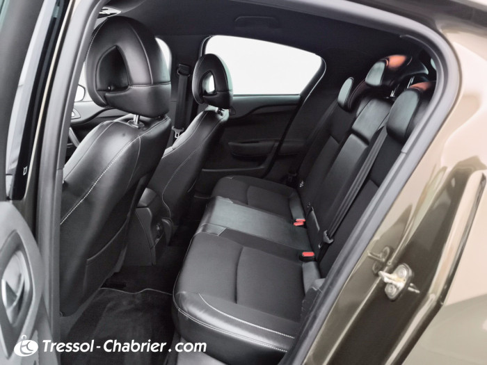 Citroën DS4 e-HDi 110 Airdream So Chic