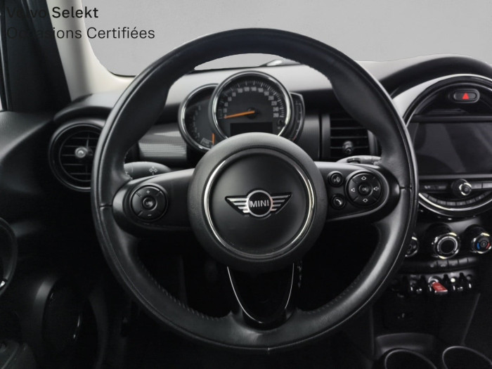 MINI HATCH 5 PORTES F55 LCI Cooper 136 ch BVA7