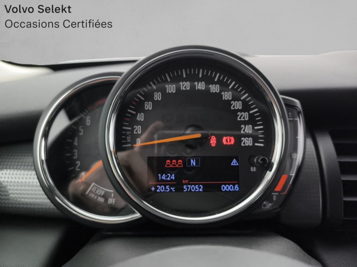 MINI HATCH 5 PORTES F55 LCI Cooper 136 ch BVA7