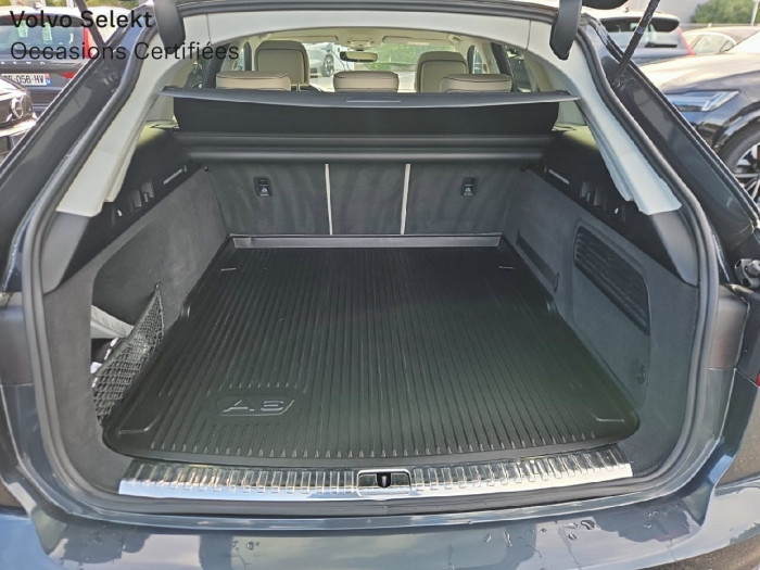 Audi A6 AVANT 40 TDI 204 ch S tronic 7 Quattro Avus Extended