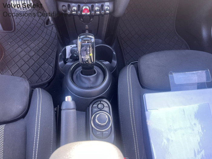 MINI HATCH 3 PORTES F56 LCI II Cooper S 178 ch DKG7 Finition John Cooper Works