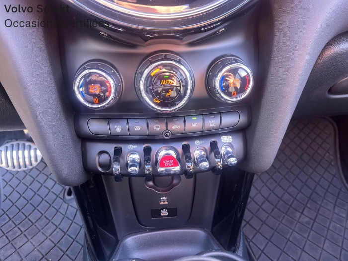 MINI HATCH 3 PORTES F56 LCI II Cooper S 178 ch DKG7 Finition John Cooper Works