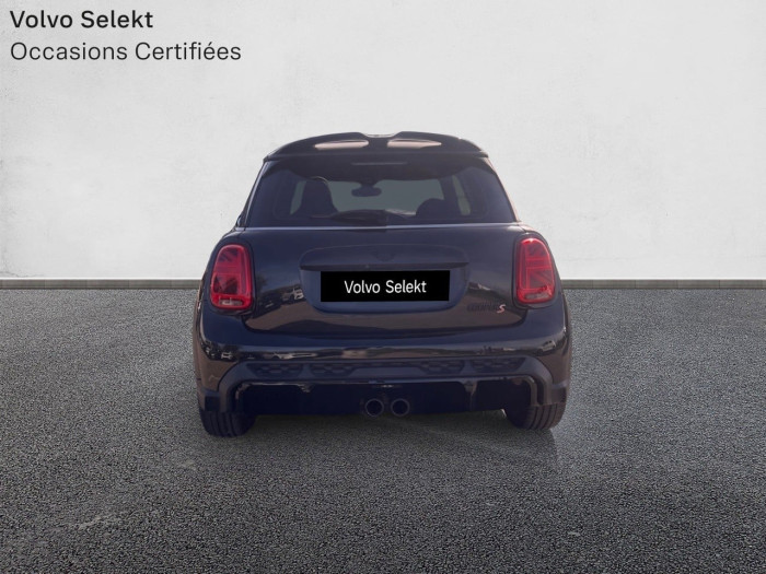 MINI HATCH 3 PORTES F56 LCI II Cooper S 178 ch DKG7 Finition John Cooper Works