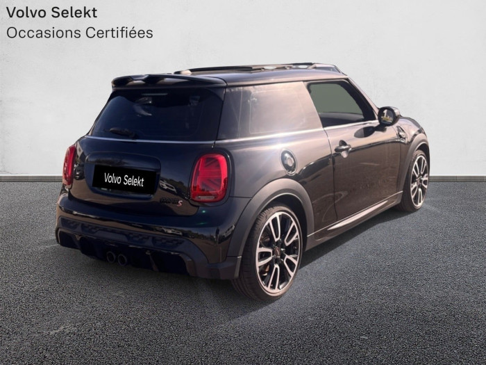 MINI HATCH 3 PORTES F56 LCI II Cooper S 178 ch DKG7 Finition John Cooper Works