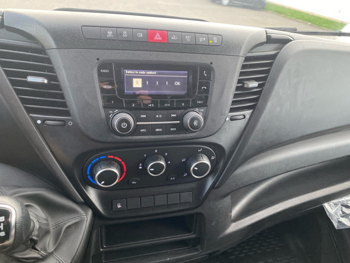 IVECO Daily CCb 35C16H empattement 4100 3.0
