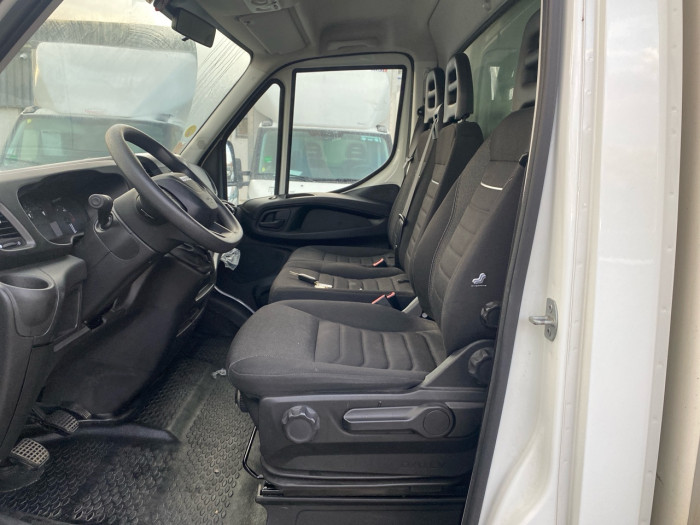 IVECO Daily CCb 35C16H empattement 4100 3.0