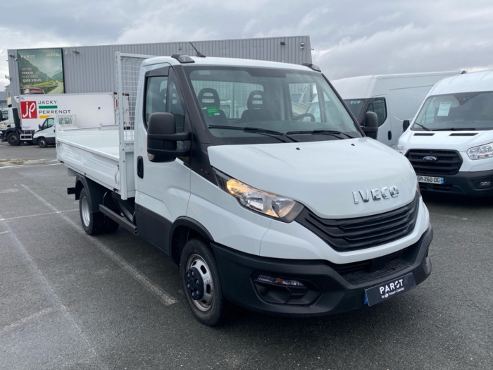 IVECO Daily CCb 35C16H empattement 3450 3.0 Tor