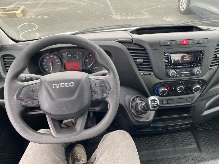 IVECO Daily CCb 35C16H empattement 3450 3.0 Tor
