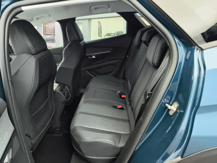 Peugeot 3008 Hybrid 225 e-EAT8 Allure Pack