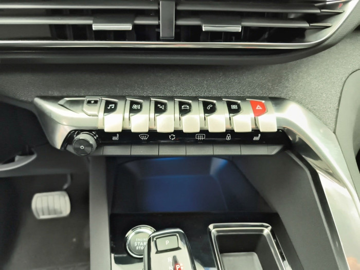 Peugeot 3008 Hybrid 225 e-EAT8 Allure Pack