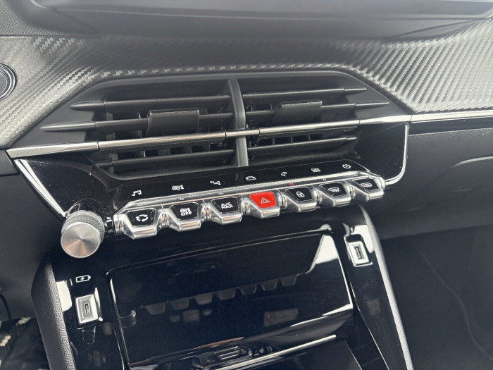 Peugeot 2008 BlueHDi 130 S&S EAT8 Allure Pack
