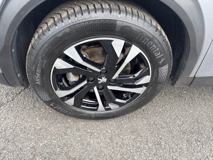 Peugeot 2008 BlueHDi 130 S&S EAT8 Allure Pack