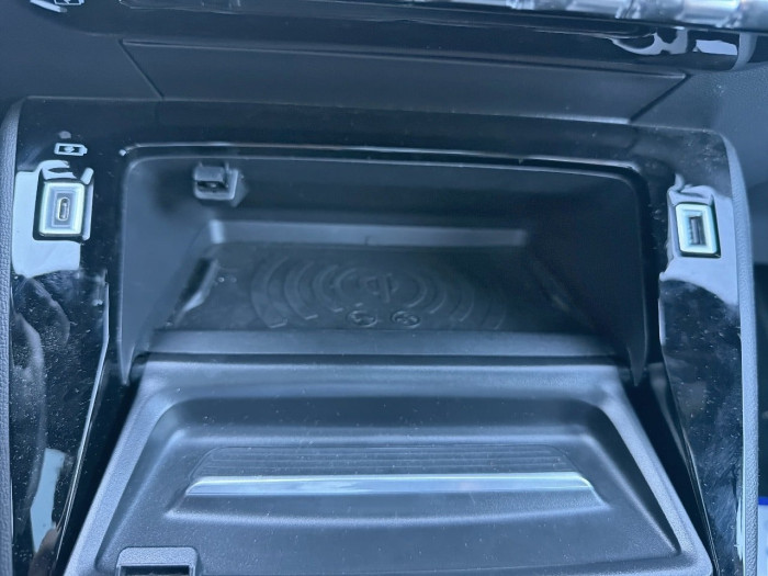 Peugeot 208 ELECTRIQUE 50 kWh 136ch GT