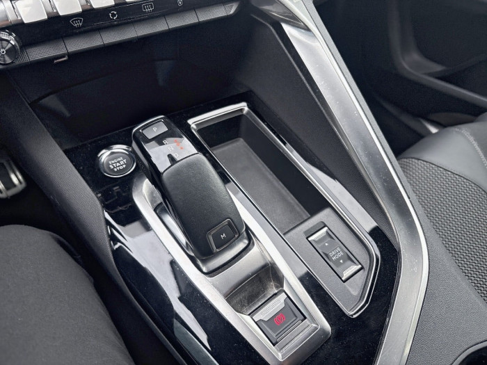 Peugeot 3008 BlueHDi 130ch S&S EAT8 GT