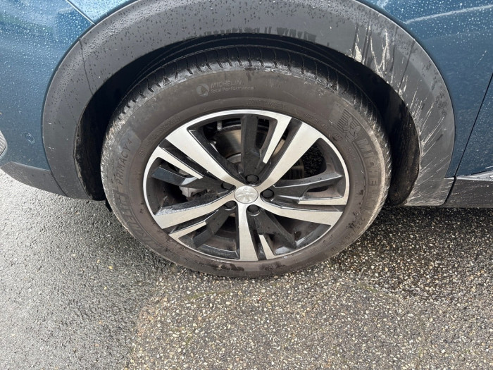 Peugeot 3008 BlueHDi 130ch S&S EAT8 GT