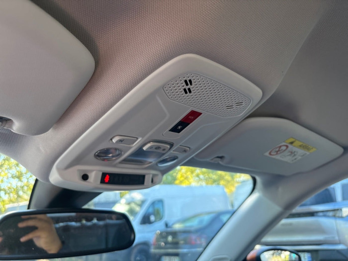 Peugeot 2008 PureTech 100 S&S BVM6 Allure