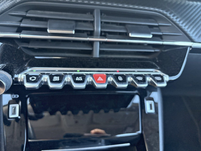 Peugeot 2008 PureTech 100 S&S BVM6 Allure
