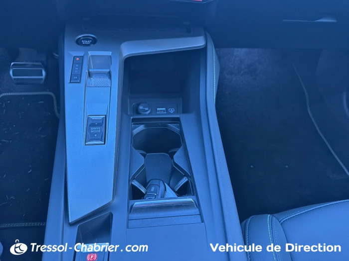 Peugeot 408 Hybrid 145 e-DCS6 GT Exclusive