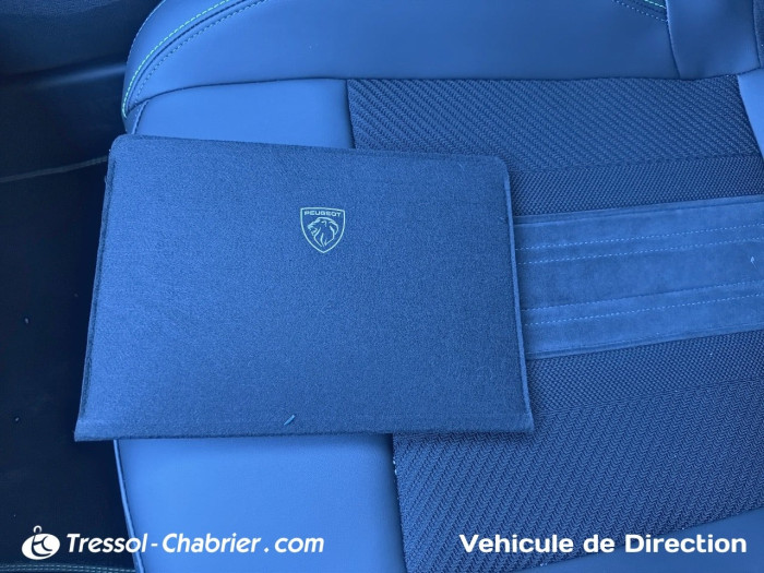 Peugeot 408 Hybrid 145 e-DCS6 GT Exclusive