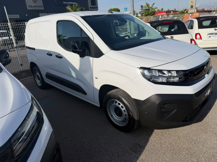 Opel COMBO DIESEL Nouveau M Diesel 100 ch Manuelle Elegance