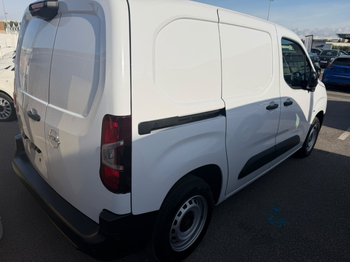 Opel COMBO DIESEL Nouveau M Diesel 100 ch Manuelle Elegance