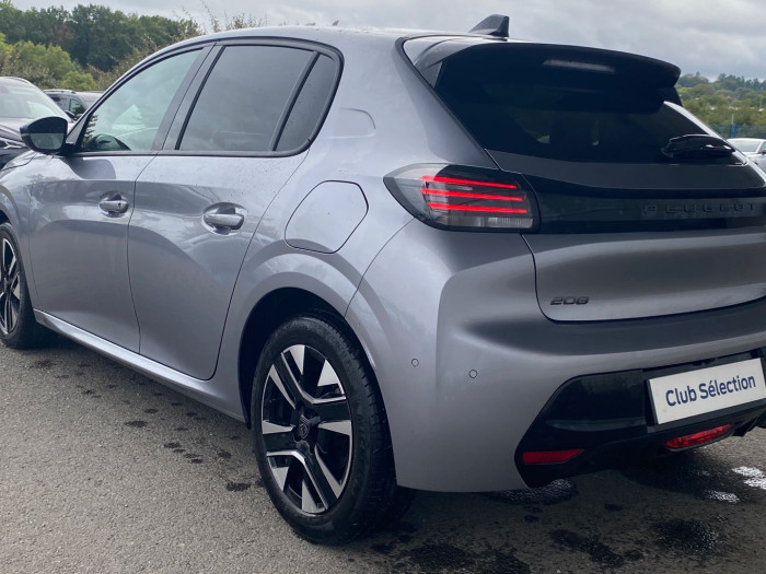 Peugeot 208 PureTech 100 S&S BVM6 Allure