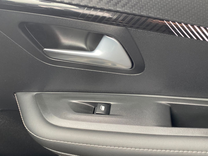 Peugeot 208 PureTech 100 S&S BVM6 Allure