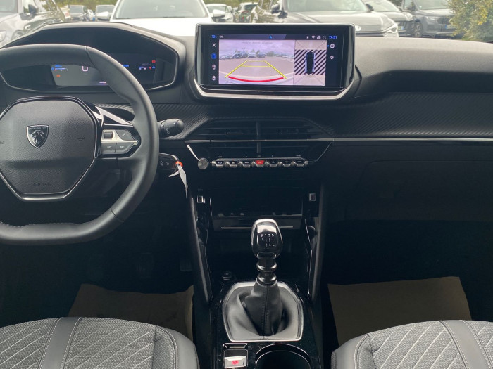 Peugeot 208 PureTech 100 S&S BVM6 Allure