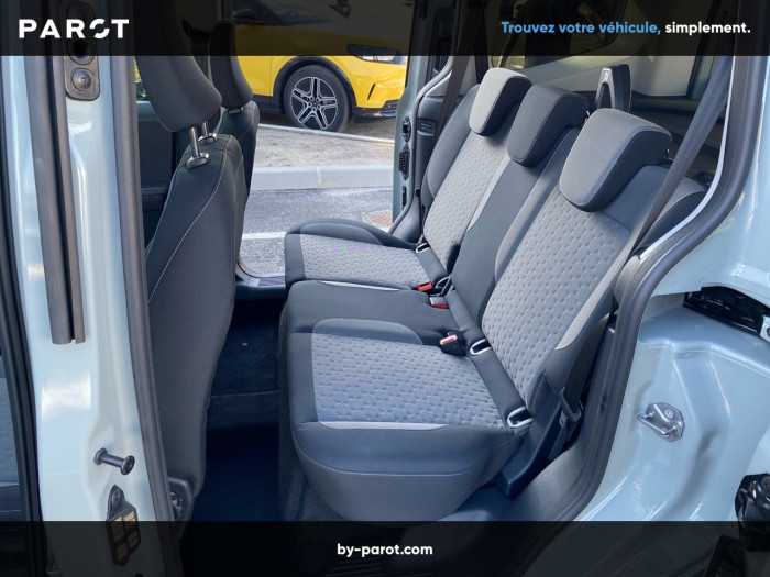 Ford Tourneo Courier 1.0 EcoBoost 125 Powershift S&S Titanium