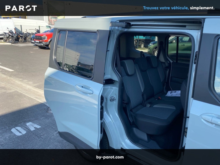 Ford Tourneo Courier 1.0 EcoBoost 125 Powershift S&S Titanium