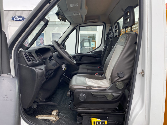 IVECO Daily CCb 35C14 Empattement 3750 Tor