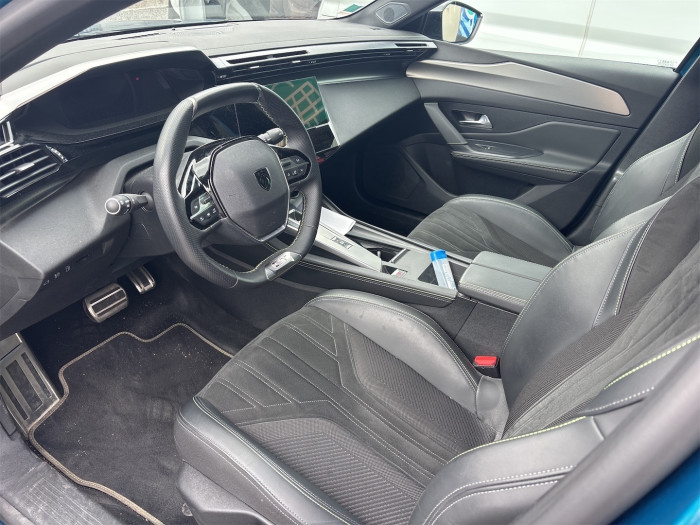 Peugeot 408 PHEV 180 e-EAT8 GT