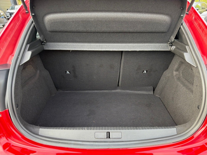 Peugeot 208 PureTech 100 S&S BVM6 Allure