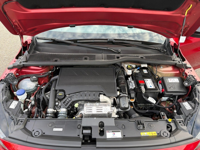 Peugeot 208 PureTech 100 S&S BVM6 Allure