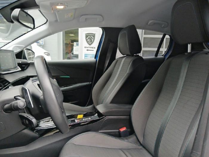 Peugeot 208 PureTech 100 S&S EAT8 Allure Pack