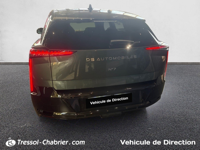 DS N°7 Hybride 145 Etoile