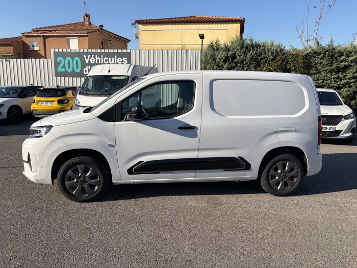 Opel Combo Cargo M DIESEL 100 CH MANUELLE