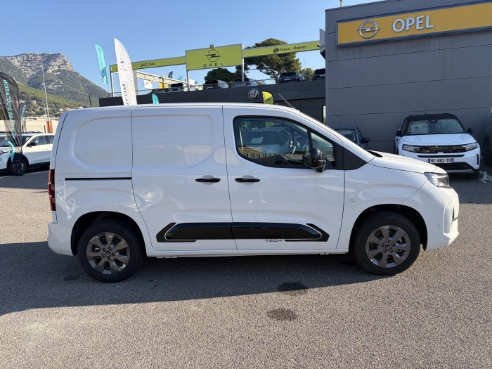 Opel Combo Cargo M DIESEL 100 CH MANUELLE
