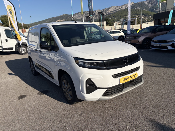 Opel Combo Cargo M DIESEL 100 CH MANUELLE