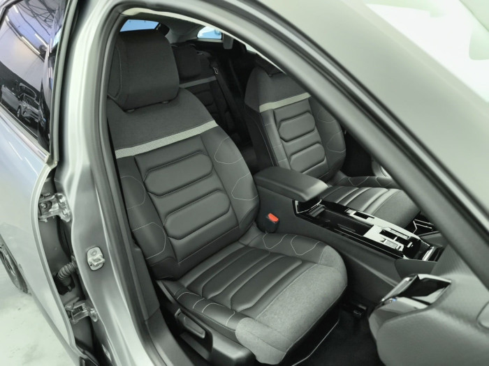 Citroën C4 BlueHDi 130 S&S EAT8 Shine