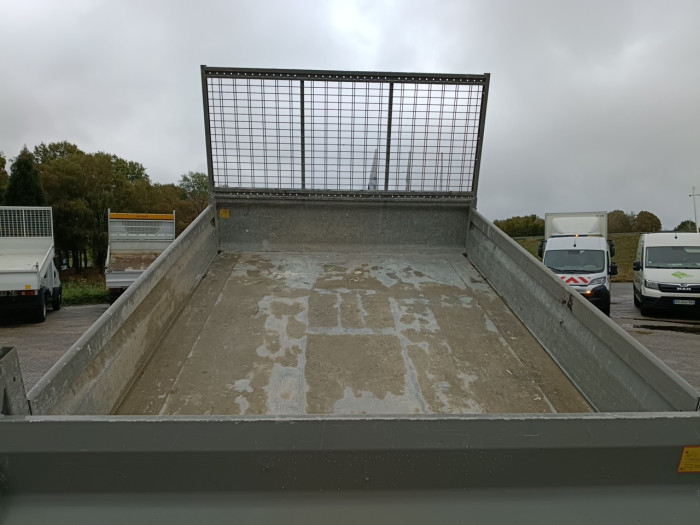 IVECO Daily CCb 35C12 Empattement 3750