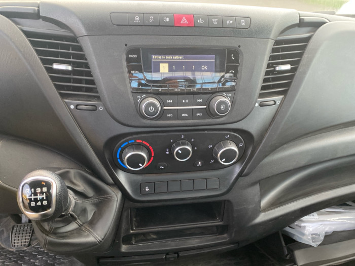 IVECO Daily CCb 35C16H empattement 3450 3.0 Tor