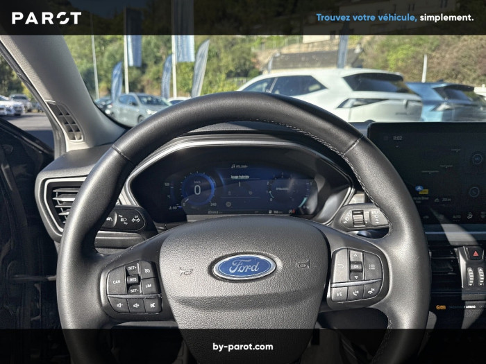 Ford Focus 1.0 Flexifuel 125 S&S mHEV Titanium X Business